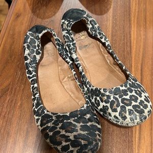 Lucky brand flats